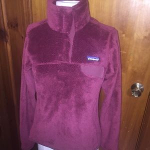 burgundy patagonia pullover fleece jacket size s